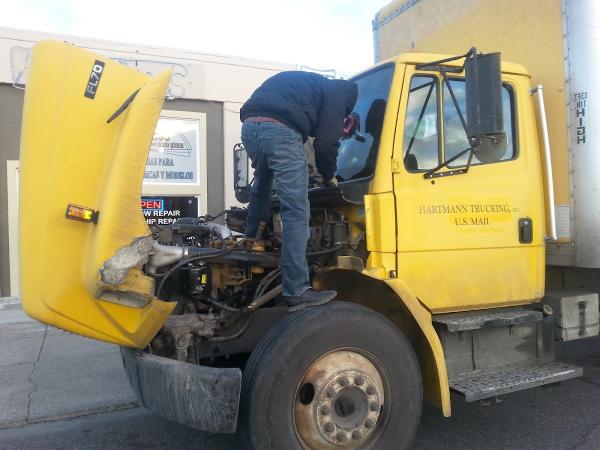 U Payless Auto Glass