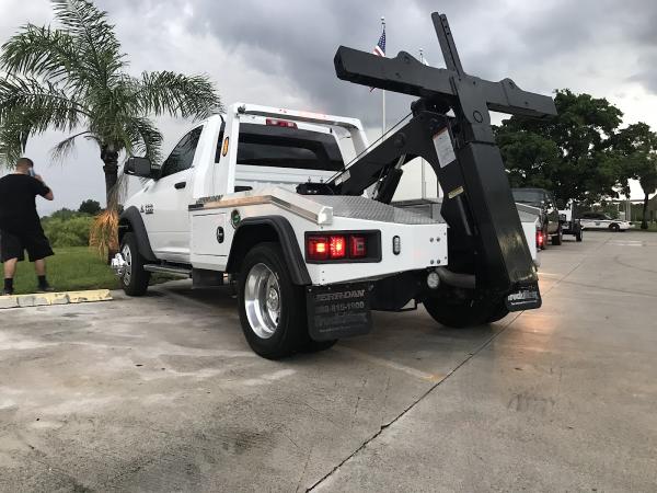 813 Towing Service