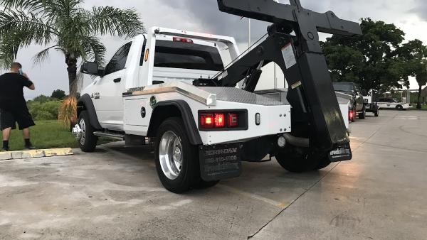 813 Towing Service