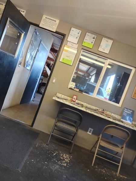 Linderos Auto Repair