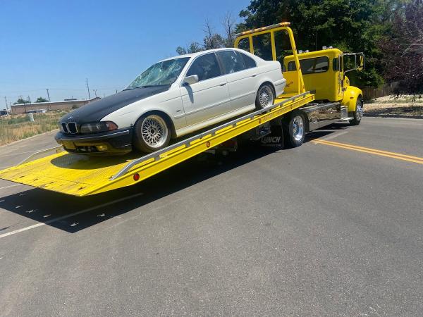 Auto Collision Towing