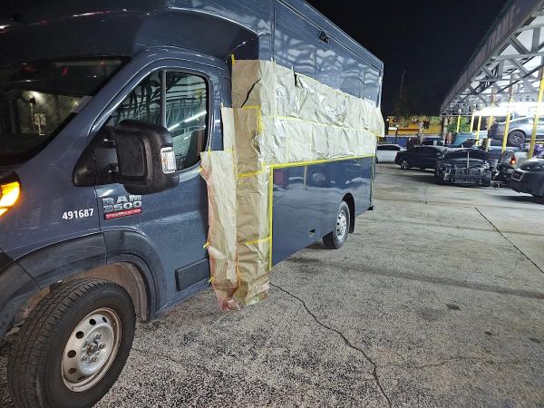 Crown Auto Body & Repair