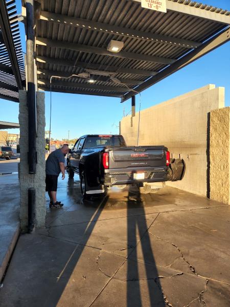 Dolphin Carwash