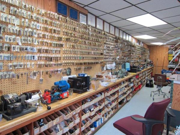 Carl's Locksmith Services