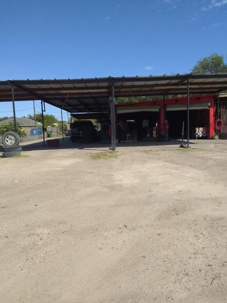 Rios Tire Shop