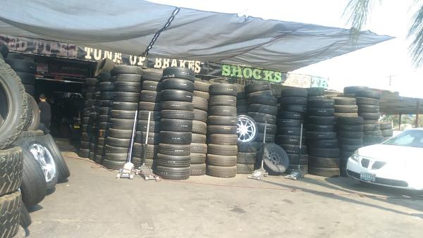 Reyes Tires