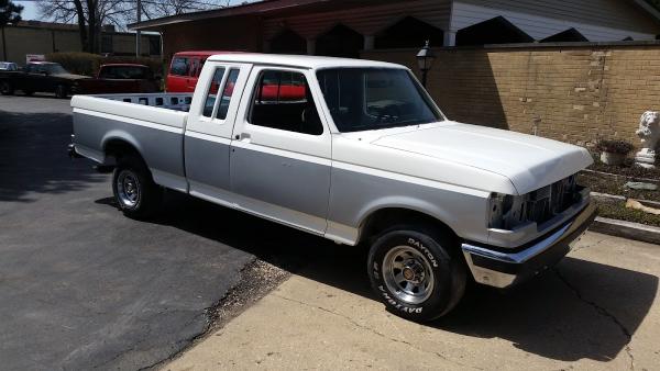 D & S Auto Body Ltd