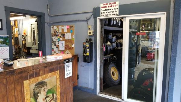 Joe's Tire