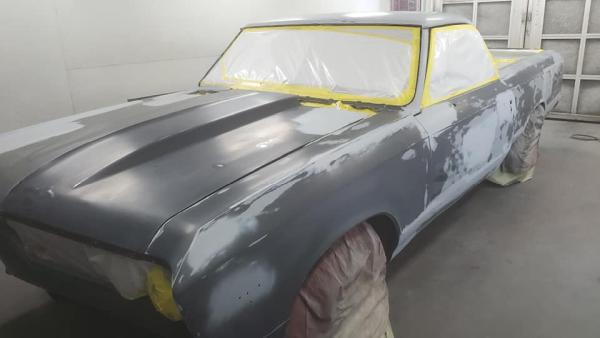 Johnny's Auto Color & Body Works
