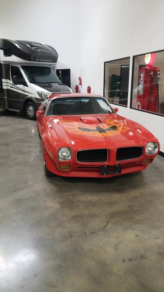 West Coast Corvettes & Luxury Motorcoach