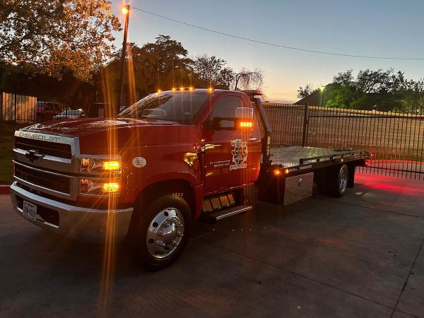 S.o.s Towing & Recovery