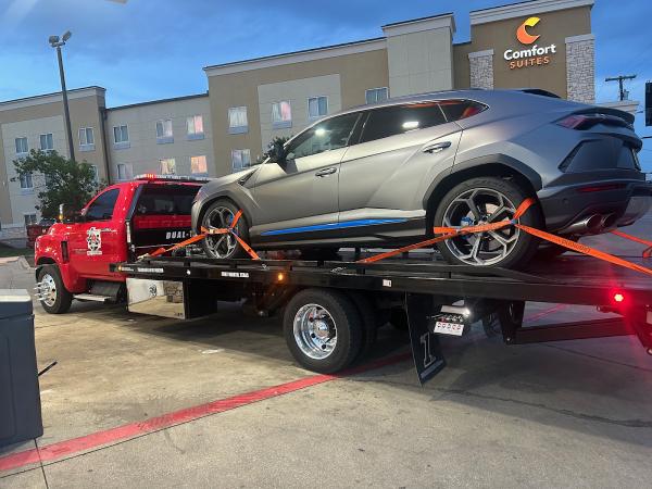 S.o.s Towing & Recovery