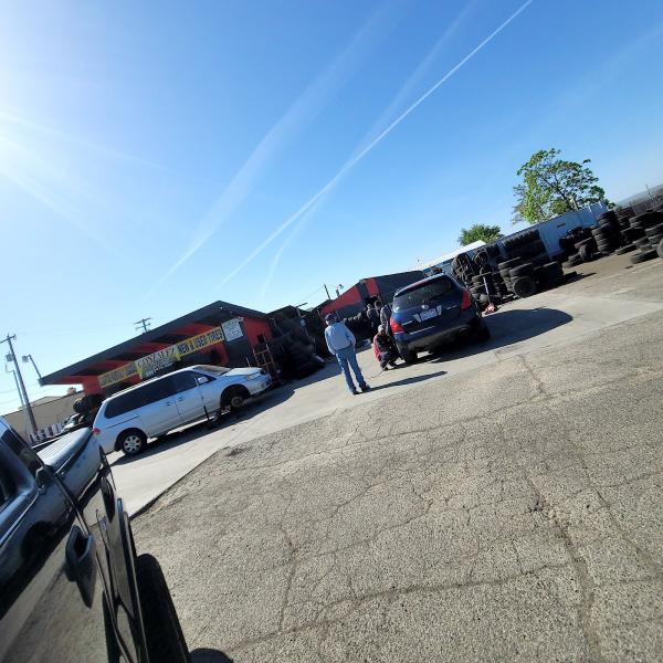 Gonzalez Tires