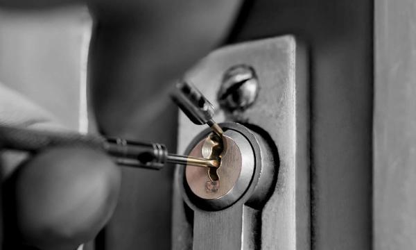 Car Key Locksmith LLC