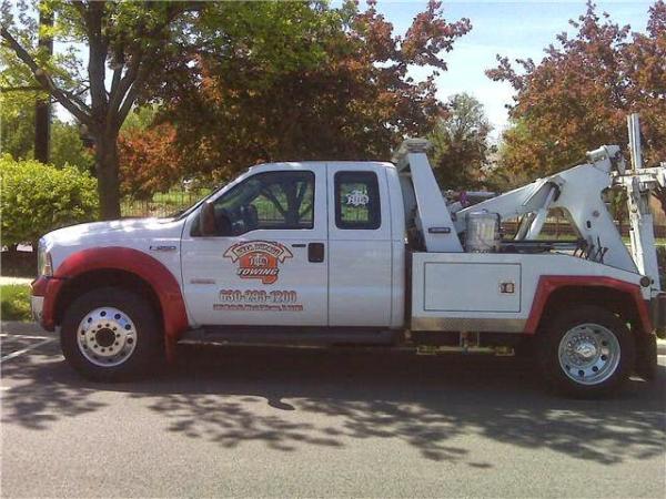 Area Dupage Towing Inc