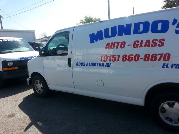 Mundos Auto Glass