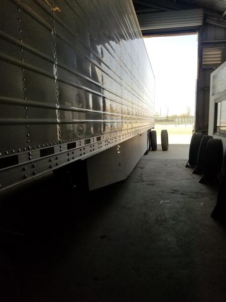 Bakersfield Truck Tires Warehouse