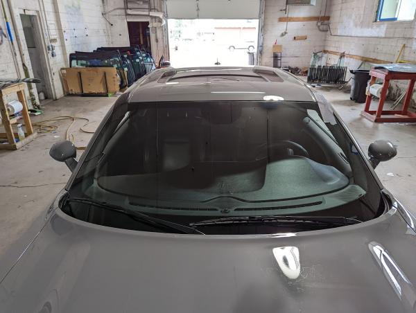 SLP Auto Glass & Windshield Replacement