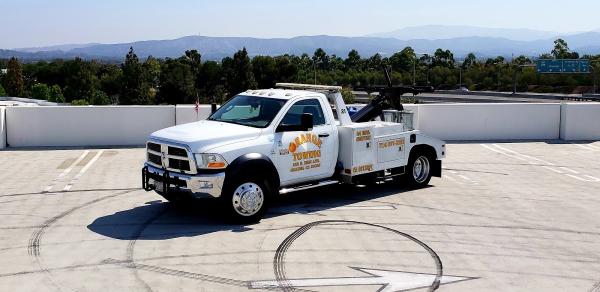Orange Towing