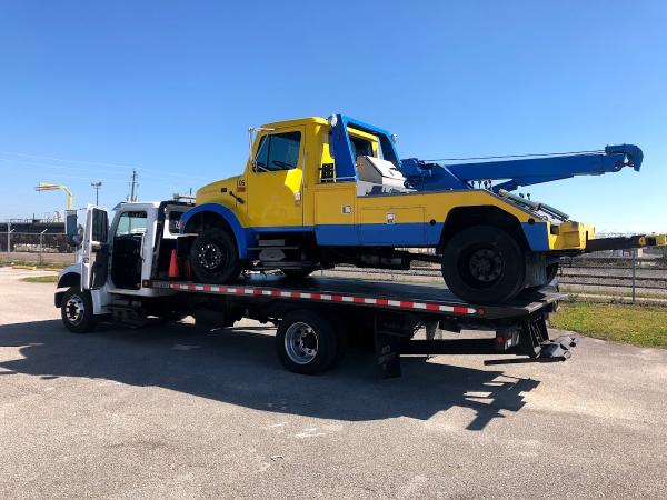 Towing Unlimited LLC