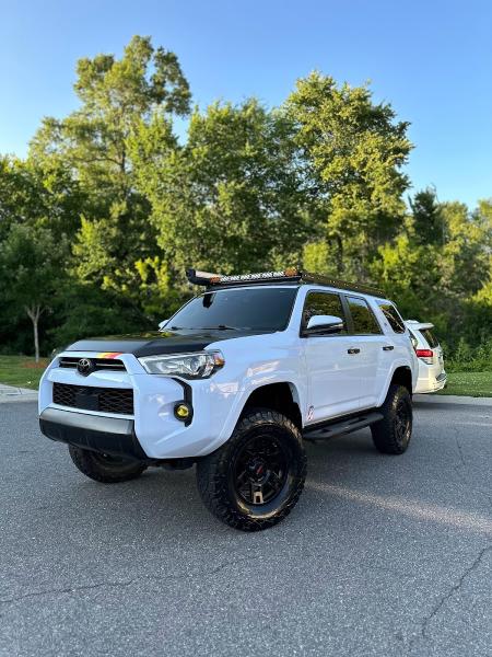 Jb's Customs & Mobile Detailing LLC