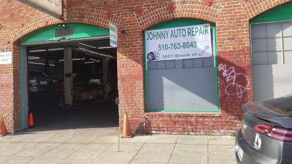 Johnny's Auto Repair Shop