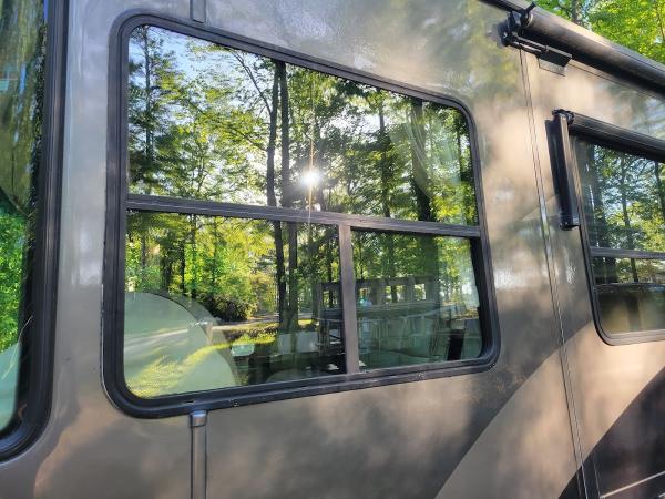 Wise RV Glass