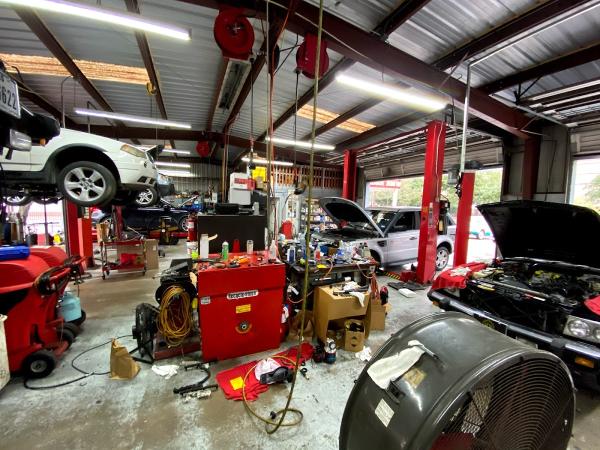 Autohouse