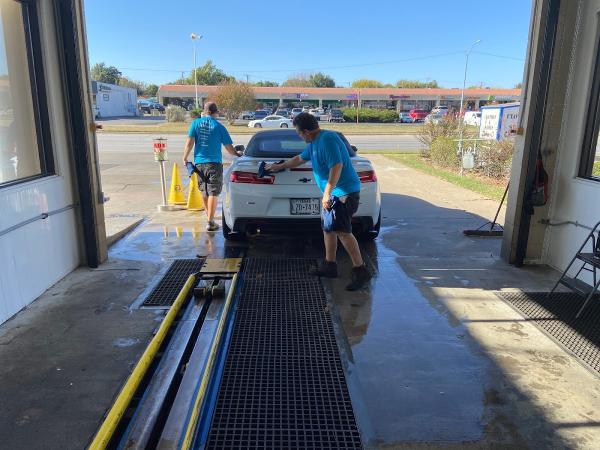Living H2O Car Wash For a Cause