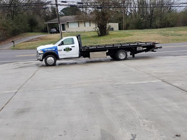 J & M Towing Recovery
