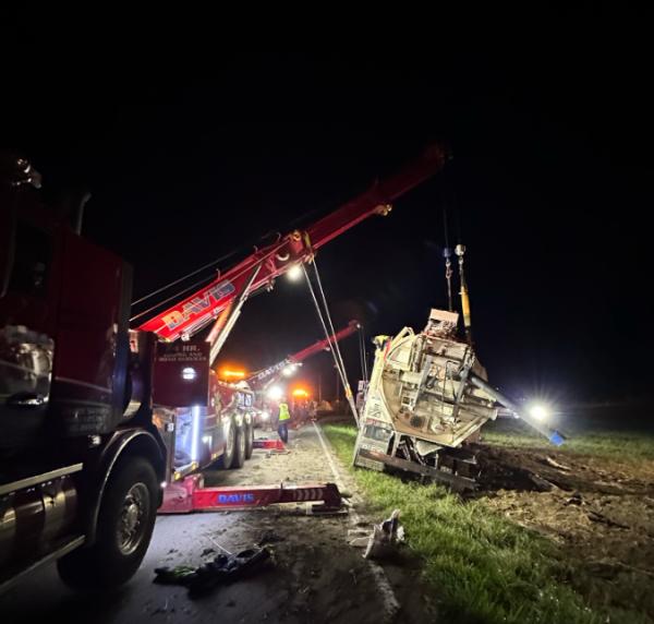 Davis Towing & Tire