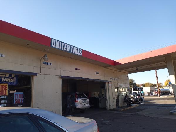 United Tires & Wheels