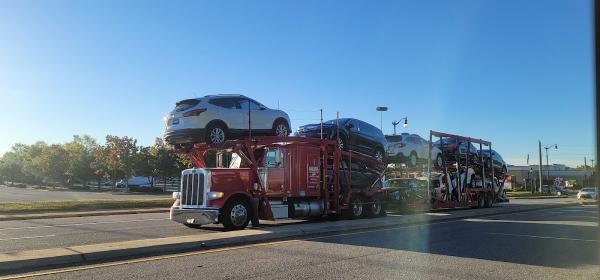 Advance Auto Movers