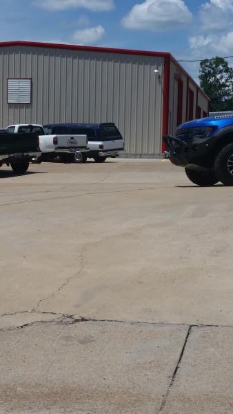 Clinton Body Shop Inc