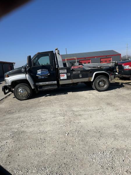 Holmes Highway Service Center
