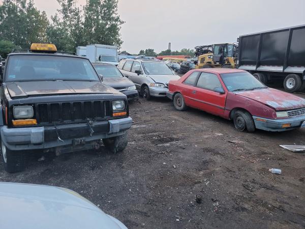 Zepeda Towing & Cash For Junk Cars