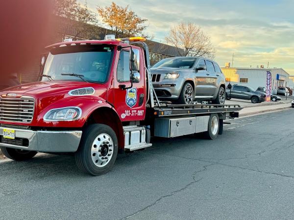 Smiley Aurora Towing