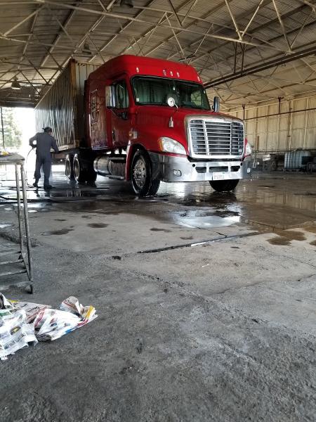 Speedy Truck Wash Inc