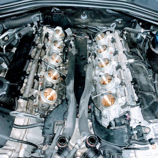J&J Car Care Center