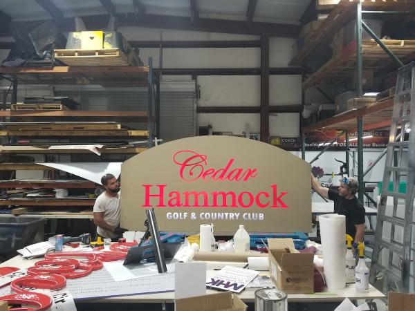 Collier Signs