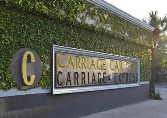 Carriage Glass & Detail