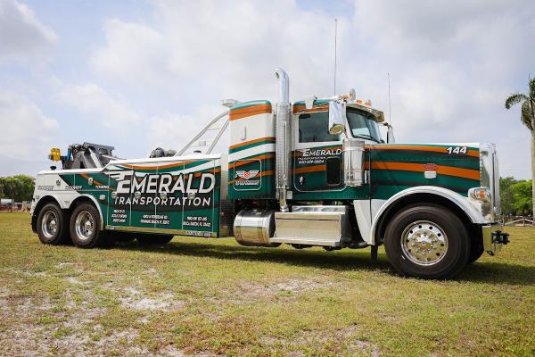 Emerald Towing