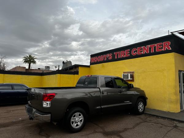 Woody's Tire Center