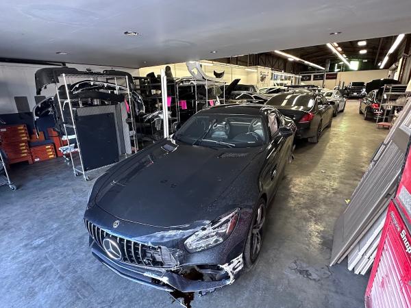 Signature Auto Collision Center