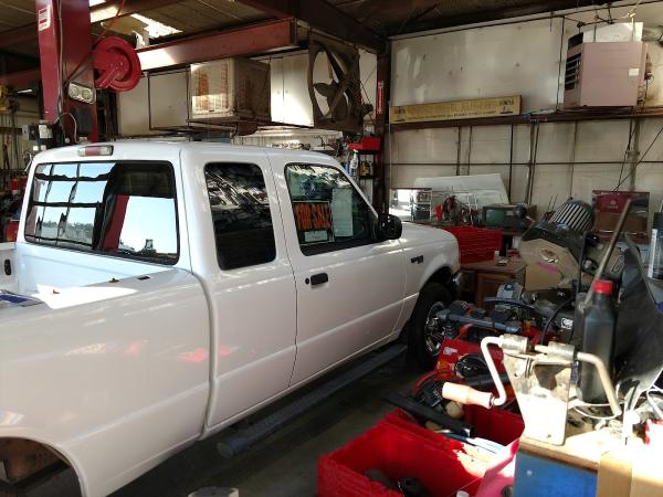 Marlow's Service Center & 24 Hour Towing