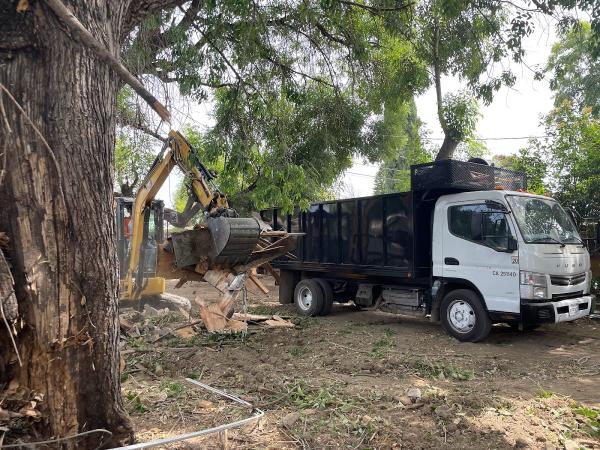 Jose Hauling & Junk Removal Service