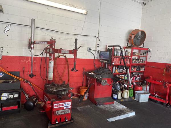 Advance Tire & Lube