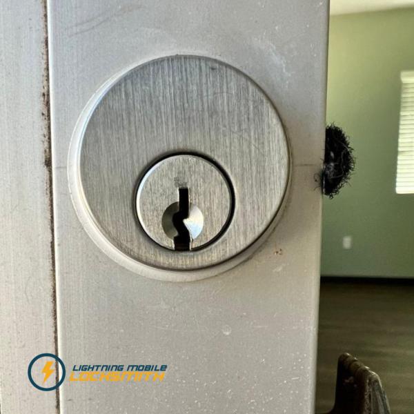 Lightning Mobile Locksmith
