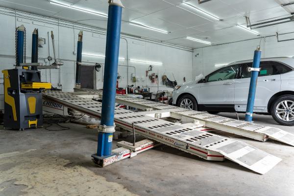 Carstar Ambassador Collision Montgomery