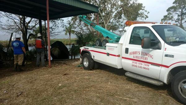 Hobbys Towing and Recovery
